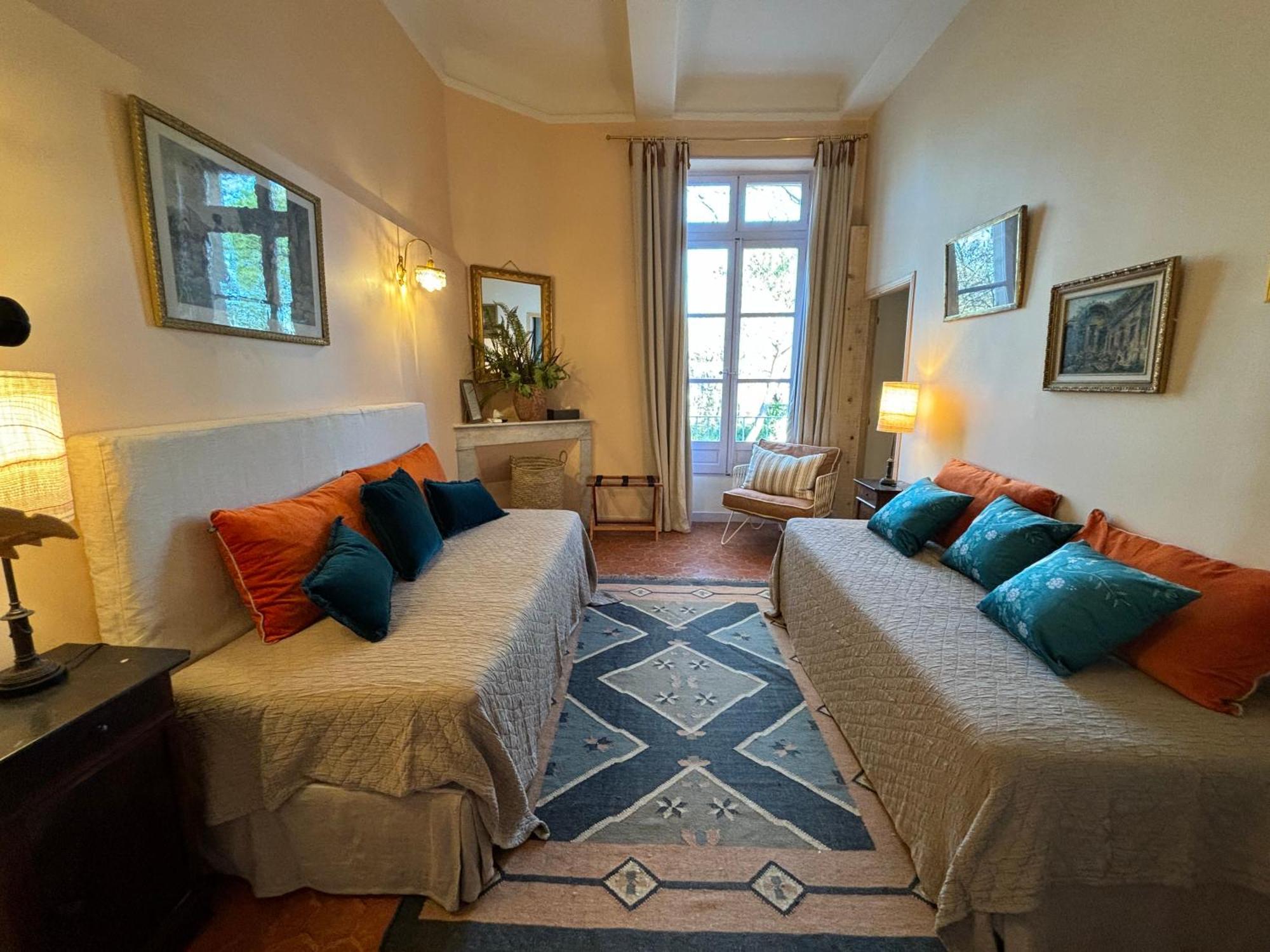 Chateau De Roquelune Pézenas Esterno foto
